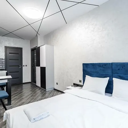 Apartment Balabana Yellow